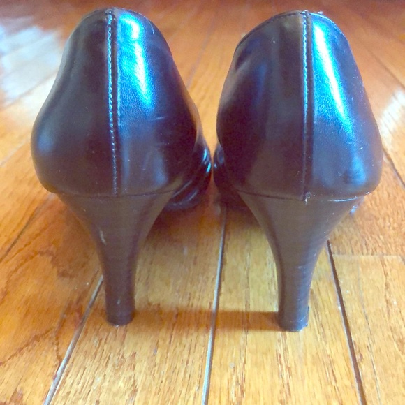 Peep Toe Heels - Picture 5 of 8